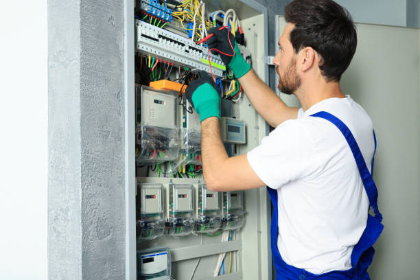 Best Electrical Contractors for Businesses  in Siesta Shores, TX
